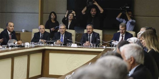 Sağlık torbasının komisyon görüşmeleri haftaya devam edecek
