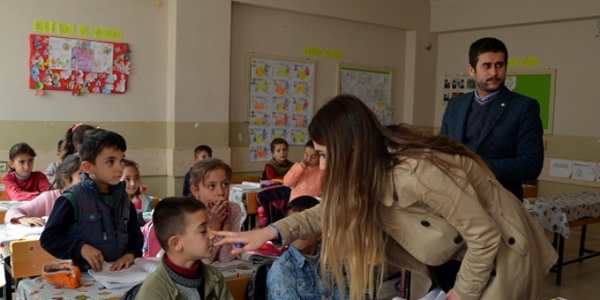 Muş'ta hepatit A virüsü bulaşan 28 öğrenci hastaneye kaldırıldı