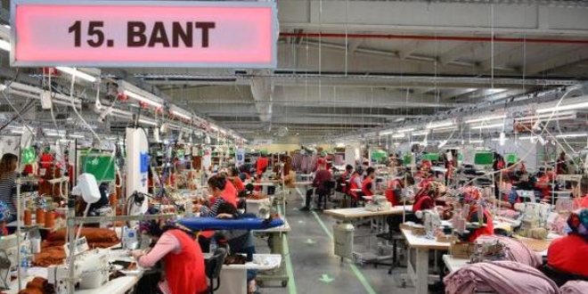 Enflasyonla mücadeleye destek için 500 çalışanın maaşına zam yaptı