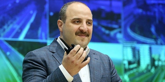 Bakan Varank, HGK-82'nin başarılı test atışını duyurdu