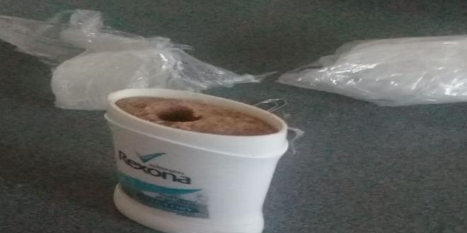 Teröristler plastik patlayıcıları deodorant kutusu içine yerleştirmiş