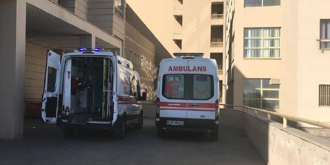 Bayburt'ta dördüncü kattan düşen çocuk öldü