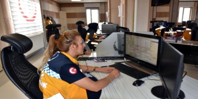 Yol açtırmak için 112'ye asılsız ihbarda bulunuyorlar