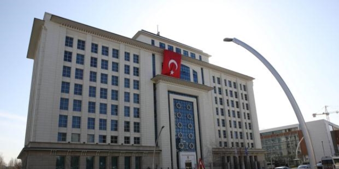 AK Parti'de ilk gün 127 kişi başvuruda bulundu