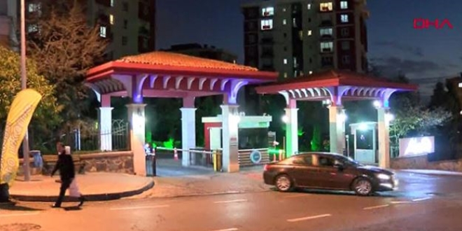Cumhuriyet savcısının aracına kurşun isabet etti