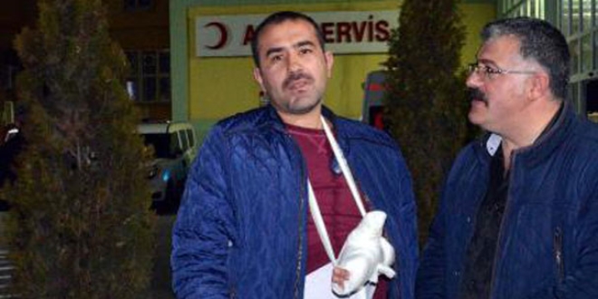 Halk otobüsünde Gazi'yi darp ettiler