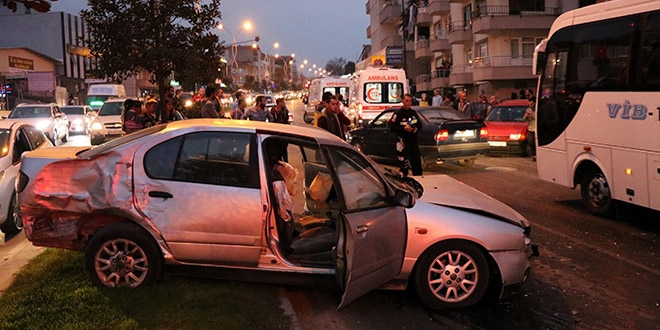 Sakarya'da trafik kazası: 7 yaralı