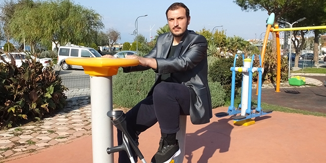 Bakışlardan rahatsız oldu, bir yılda 122 kilo verdi