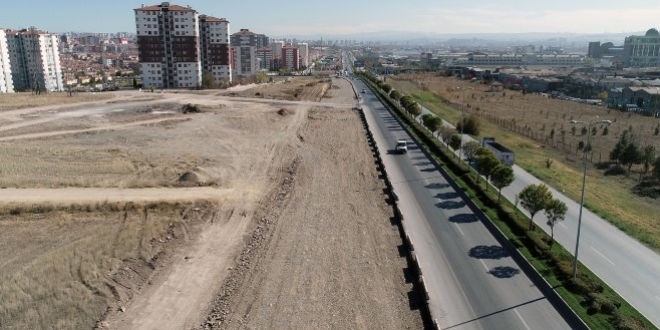 Ankara Büyükşehir Belediyesi mevcut yolları yenilemeye devam ediyor