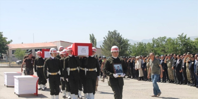Şırnak şehidi memleketine uğurlandı