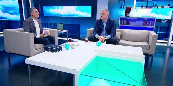 'Bu işi UBER'le değiş, taksicilerle çözeceğiz'