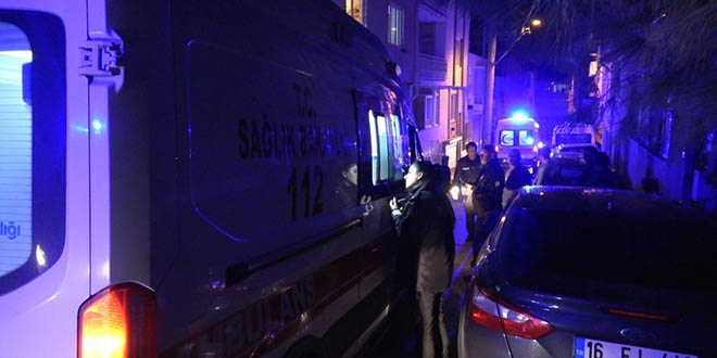 Ağlayan çocuk ailesini ölümden kurtardı