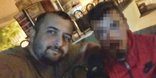 Hırsızla selfie çekip polise teslim etti