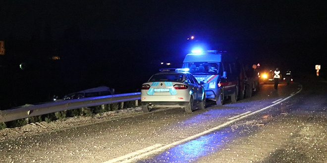 Hatay'da işçi minibüsü devrildi: 12 yaralı