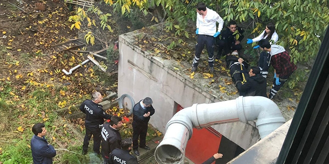 Zanlıyı yakalamak isteyen polis ağır yaralandı