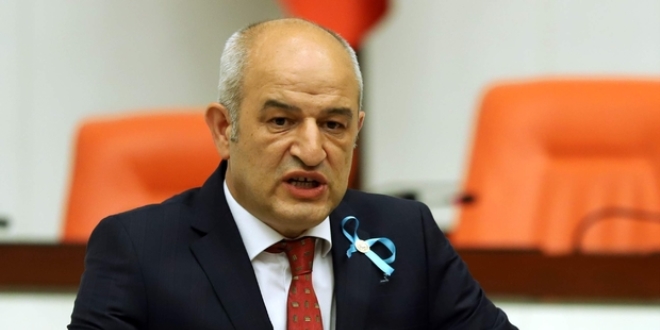 İhraç edilen öğretmenler de özelde çalışabilsin talebi