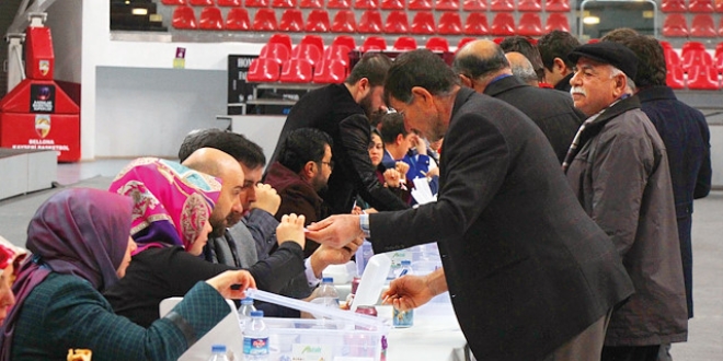 AK Parti'de adaylık için son anket