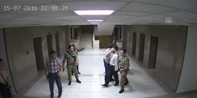 Darbe sanığı astsubay kamera kayıtlarını inkar etti