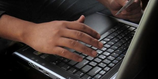 'Efsane İndirim'de güvensiz sitelere dikkat