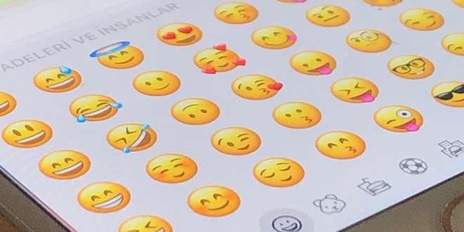 Duygu ve kelimelerin yerini emojiler aldı