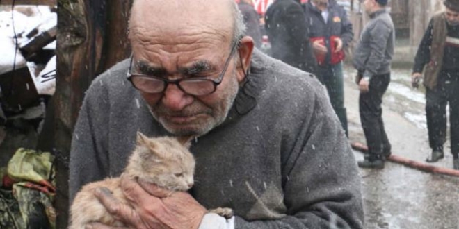 Bütün Dünya'yı ağlatan Ali Dede'den güzel haber