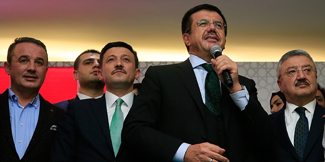 Nihat Zeybekci: İzmir'e hizmetkar olmaya geldik