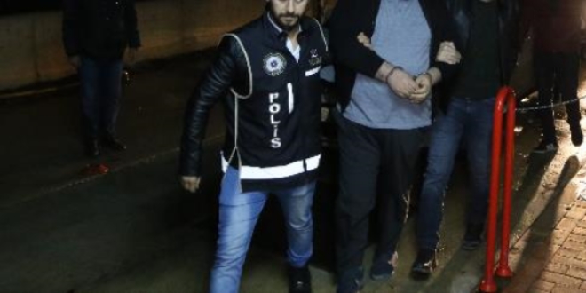 Adana'da yakalanan sözde il imamı Şanlıurfa polisine teslim edildi
