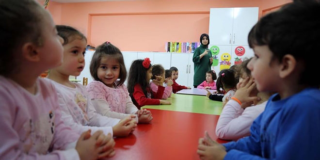 'Yabancı dil çocuklara anlam odaklı öğretilmeli'