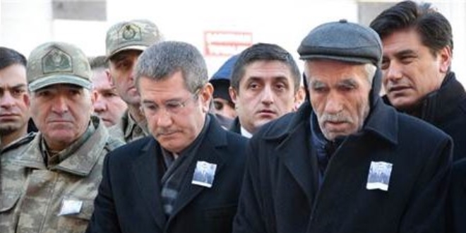 El-Bab şehidinin babası hayatını kaybetti
