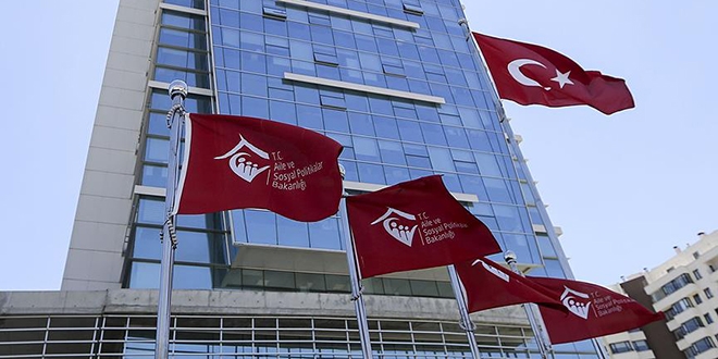 Bakanlık 'engel tanımayan' çalışmalarını sürdürüyor