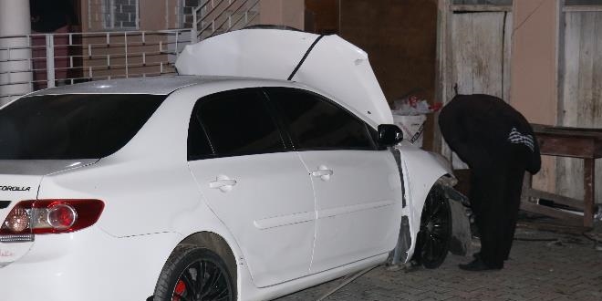 Alacaklılarının otomobilini EYP ile patlattılar