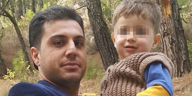 Kamyonetin duvara sıkıştırdığı 3 yaşındaki Arda öldü