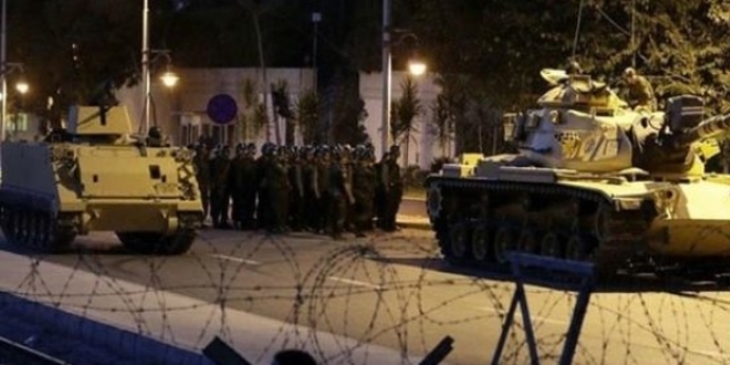 Darbe girişimini anlayan uzman çavuştan 'kaçın' talimatı