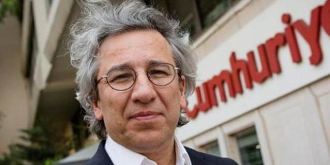 Can Dündar hakkında yakalama kararı çıkarıldı