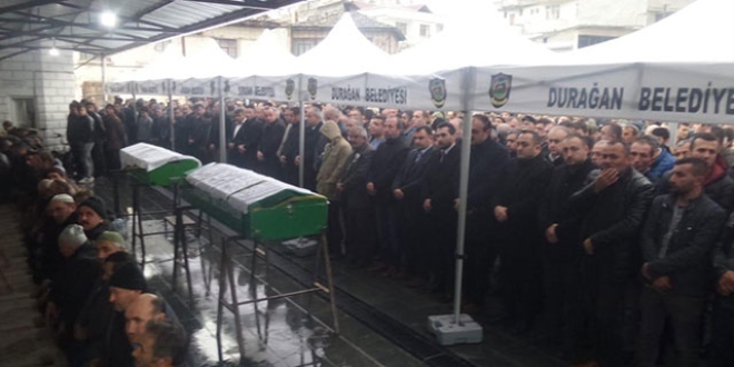 Kazada ölen MHP'liler toprağa verildi