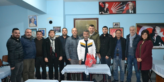 CHP'li ilçe teşkilatından toplu istifa