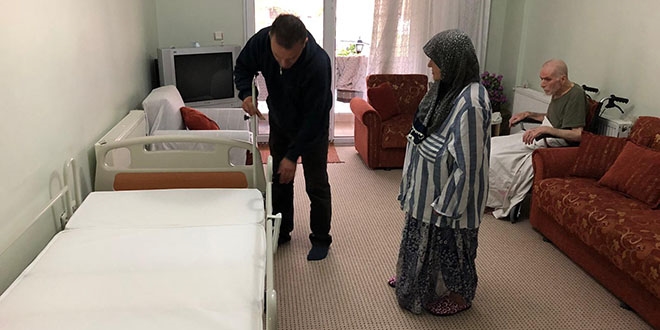 Yatalak hastalara yatak yardımı