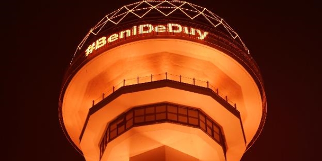 Atakule, kadına şiddete karşı turuncuya boyandı