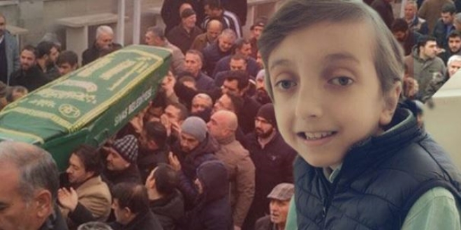 Kalp krizi geçiren ortaokul öğrencisi hayatını kaybetti