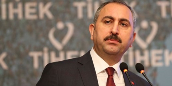 Adalet Bakanı Gül'den başörtüsü açıklaması
