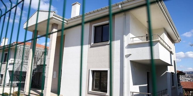 'Nurettin Oruç ve Hakan Biniş ile aynı villadaydık'