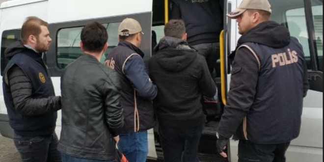 Uşak'ta 3 askeri lise öğrencisi tutuklandı