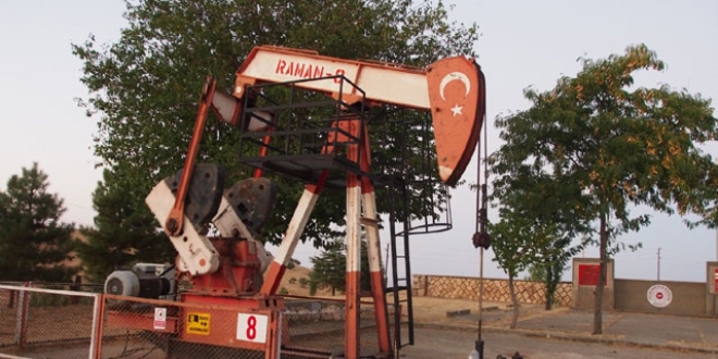 Batman'da 70 yıldır kesintisiz petrol çıkarılıyor