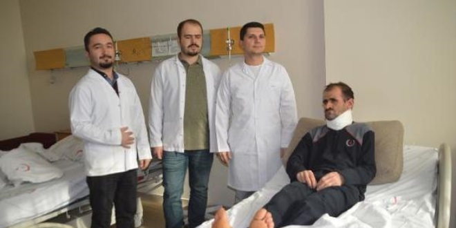 Kaşıntıyla gitti, erken tanıyla dudak kanserinden kurtuldu