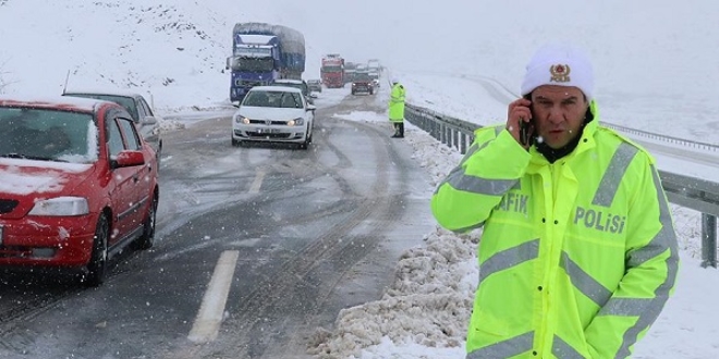 Dou Anadolu'da yollar ulama kapand