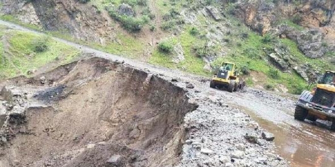 Şırnak-Hakkari karayolu ulaşıma kapandı