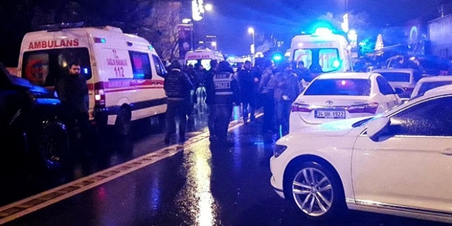 Cengiz Holdingin bahçe duvarında el yapımı patlayıcı bulundu
