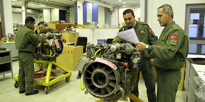 Askeri helikopterlerin bakımları emin ellerde