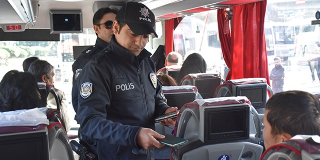 Otogarda yılbaşı öncesi asayiş denetimi