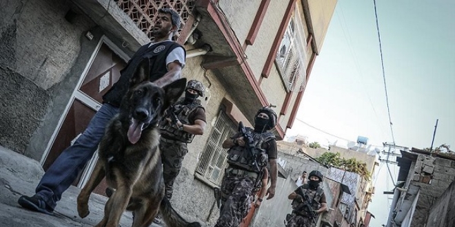 Muş'ta terör operasyonu: 10 gözaltı